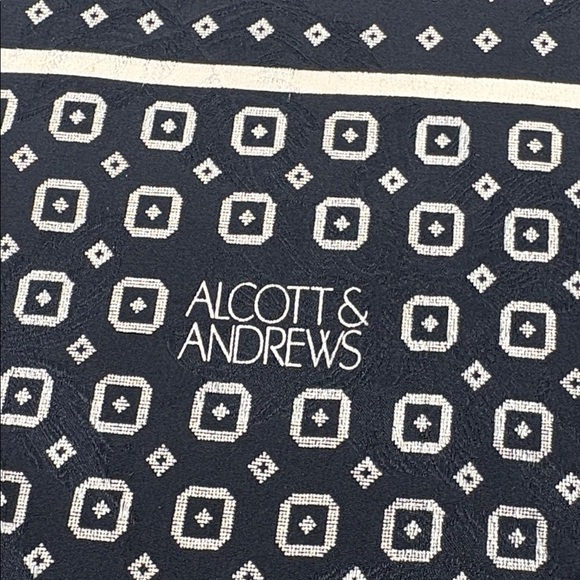 Alcott & Andrews Vintage Black Cream Silk Geometric Patterned Scarf 13 x 56 - Picture 3 of 10